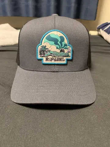 RIP CURL 트래커 캡 그레이/블랙