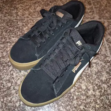 [ 중고 ] puma 스니커즈 24.5cm