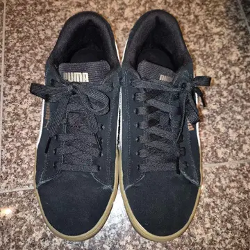 [ 중고 ] puma 스니커즈 24.5cm