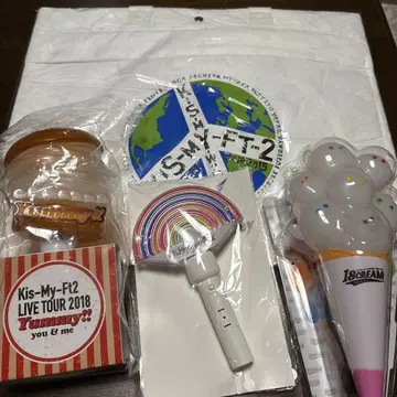 Kis-My-Ft2 굿즈