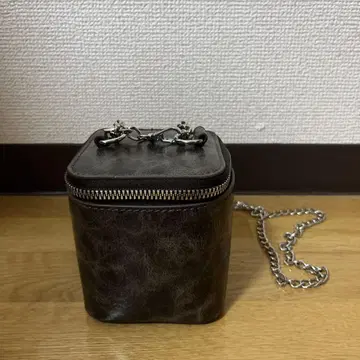 다크 브라운 스퀘어 숄더백