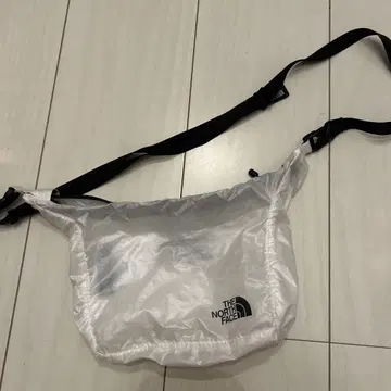 THE NORTH FACE 화이트 사코슈
