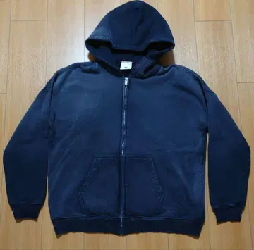moojimooji / OVERSIZED ZIP-UP HOODIE