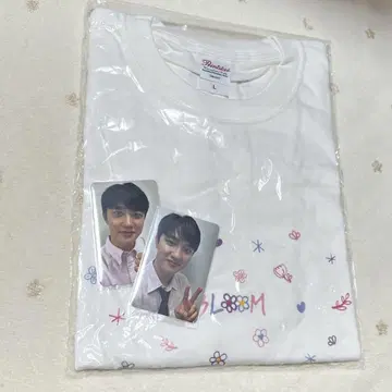디오 bloom T셔츠