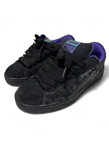 [새상품급] PUMA SUEDE SKULLS 26.5cm 블랙 퍼플