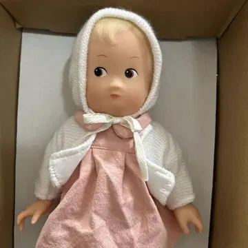 Les Petits 핑크 인형