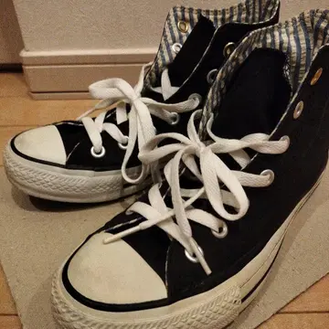CONVERSE ALL STAR 블랙 하이컷 스니커즈 4 1/2