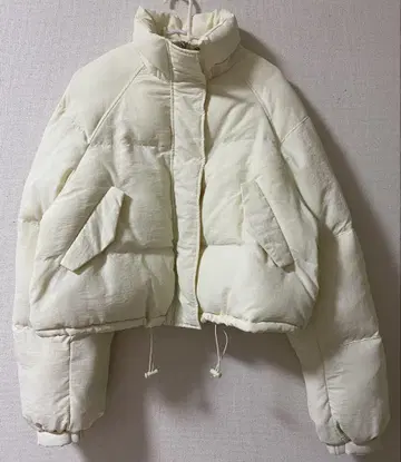 KBF 24AW 숏 기장 패딩 자켓