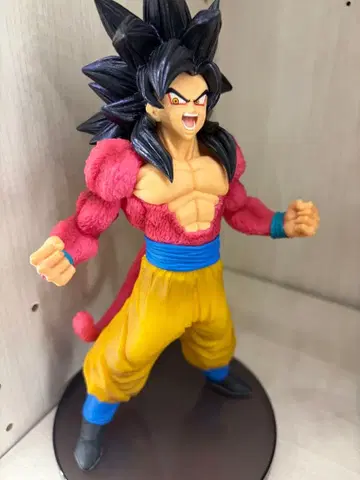 BLOOD SAIYANS 초사이어인 4 손오공 피규어 드래곤볼 GT
