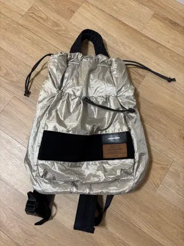 BEAMS DESIGN 백팩