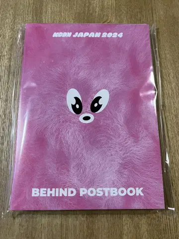 123 KCON 굿즈 BEHIND POST BOOK INI 아이에누아이