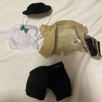 누이모즈 베이지 자켓