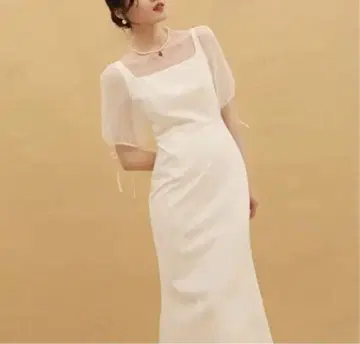 웨딩 드레스 화이트 소매 달린 타이트 사진 웨딩