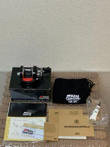 ABU 앰버서더 5600C 빨간색 혀 미사용