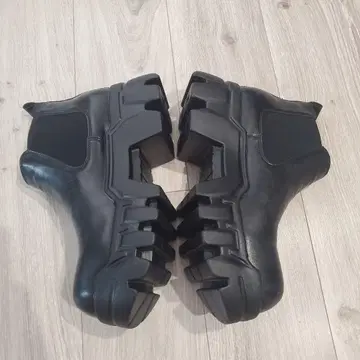 [ 새상품 미사용 ] 불도저 부츠 블랙 통굽 26.5cm