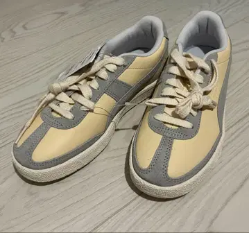 새상품 PUMA for emmi 오슬로 시티 EMMI 여성용 22.5cm