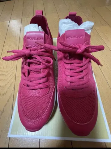 MICHAEL KORS 핑크 스니커즈 최종 가격