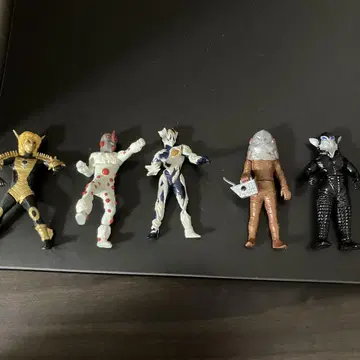 울트라맨 시리즈 괴수 피규어 5체 세트