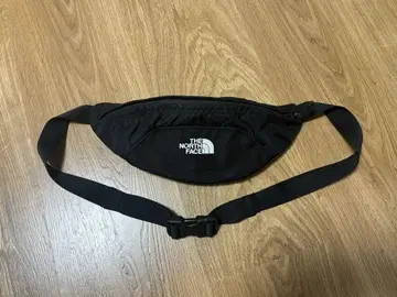 THE NORTH FACE 바디백 블랙