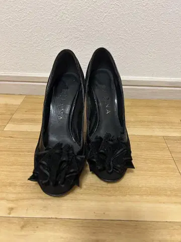 DIANA 펌프스 21.5cm