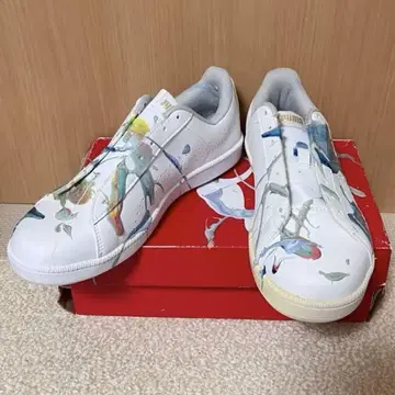 하쿠이키시로이 스니커즈 PUMA