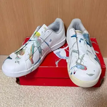 하쿠이키시로이 스니커즈 PUMA