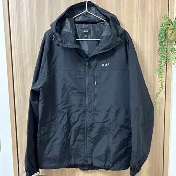 HUF 마운틴 파카