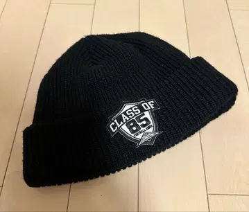 CHALLEGER CLASS OF 85 KNIT CAP Black