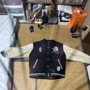 GALFY 코듀로이 바시티 자켓 블랙/베이지
