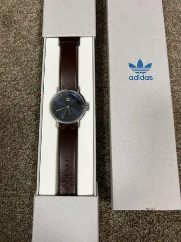 adidas 다크 블루 시계 가죽