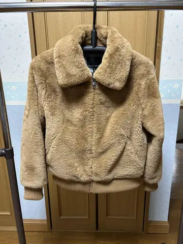 BANANA REPUBLIC 퍼 자켓