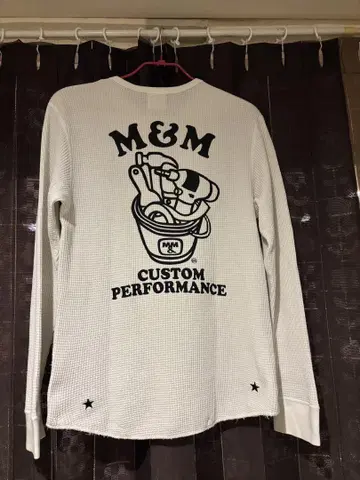 M&M 서멀 롱 슬리브 T셔츠 화이트