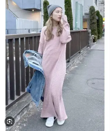 ungrid 백 오픈 핏 컷 원피스