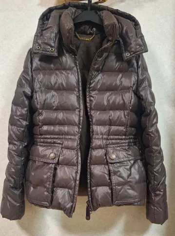 MICHAEL KORS 브라운 후드 부착 다운 하프 코트