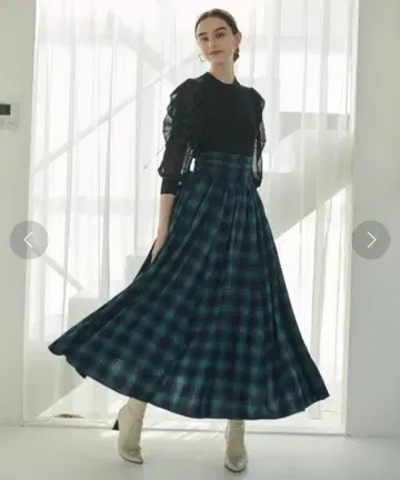 AND COUTURE 체크 백리본 스커트