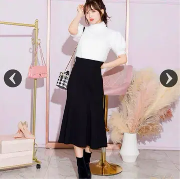 미셸 마카롱 슬림 레그 머메이드 스커트 XS