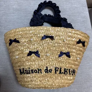 Maison de FLEUR 스트로우 백