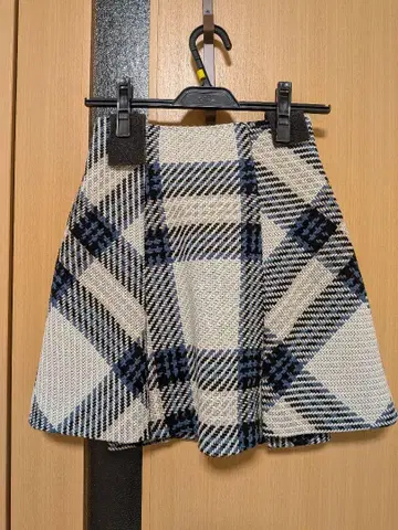 SNIDEL 로빙 체크 미니 스커트