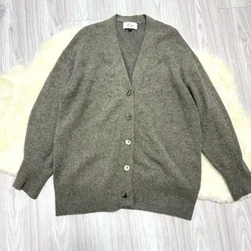 레어 새상품급 la.f - 폭스 혼방 가디건 기념일