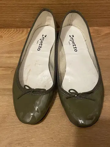 Repetto 올리브 플랫슈즈 37