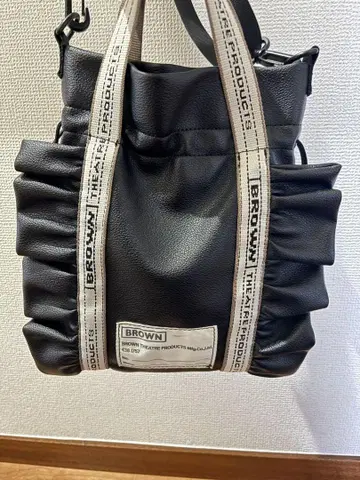 BROWN 숄더백 블랙