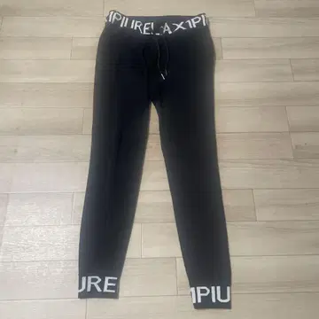 1PIU1UGUALE3 RELAX 리브 로고 니트 팬츠
