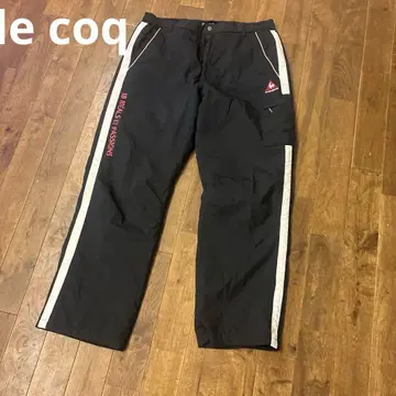 르꼬끄 스포르티브 블랙 팬츠 사이드 라인 포함