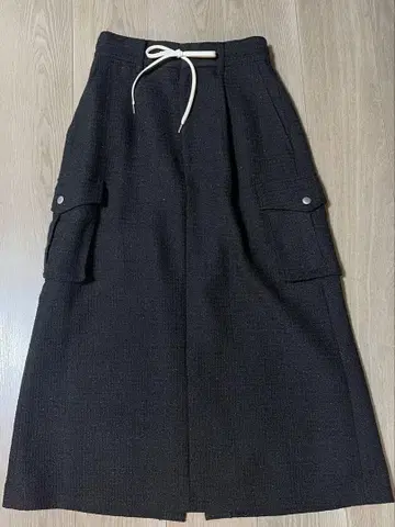 로이스크레용 롱 스커트