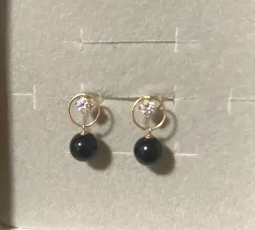 쥬얼리 츠츠미 귀걸이 K10 오닉스