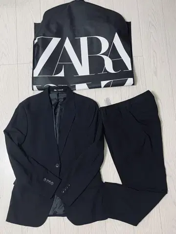 ZARA 블랙 포멀 수트