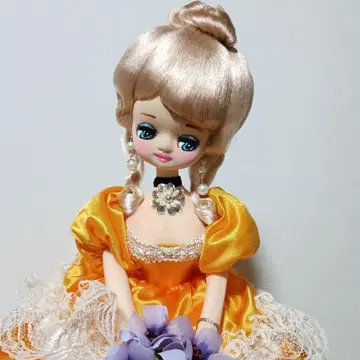 빈티지 인형 오렌지 새틴 드레스 약 41cm