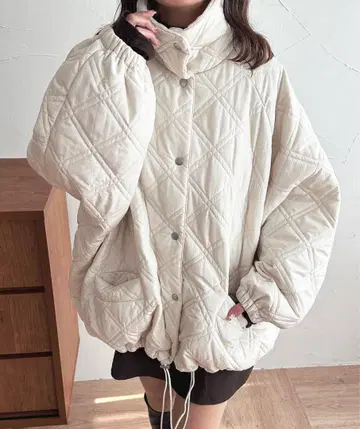 퍼 칼라 퀼팅 블루종