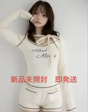 ANDMARY Judy 세트업 아이보리