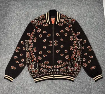 ALANUI 아라누이 니트 자켓 페이즐리